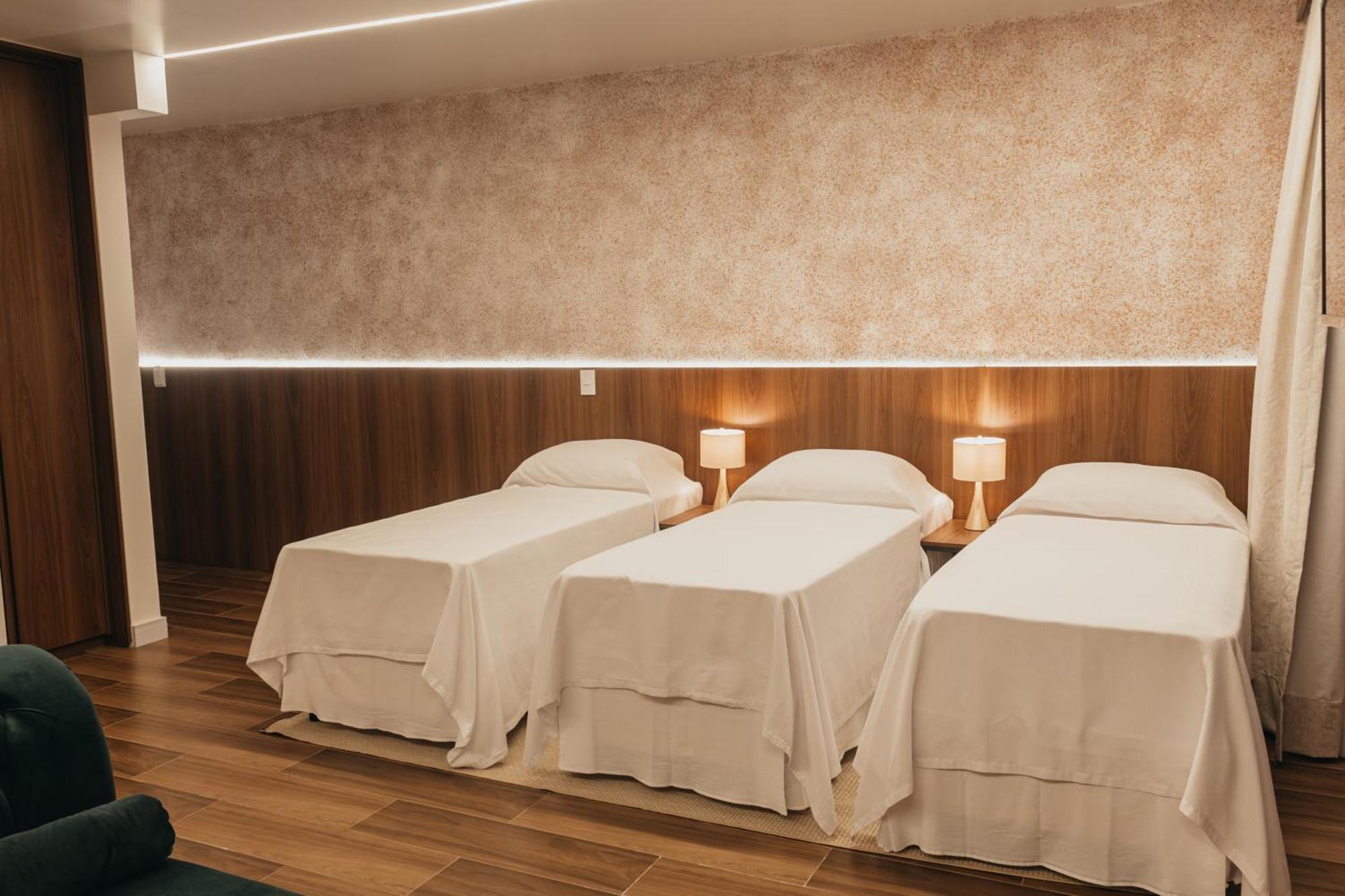 Hotel Cabana Suica グァラトゥバ 部屋 写真